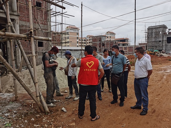 2020.9.15日配合挂钩点开展疫情防控缅籍人员排查工作2