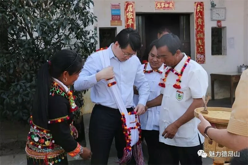 mmexport1492053203753