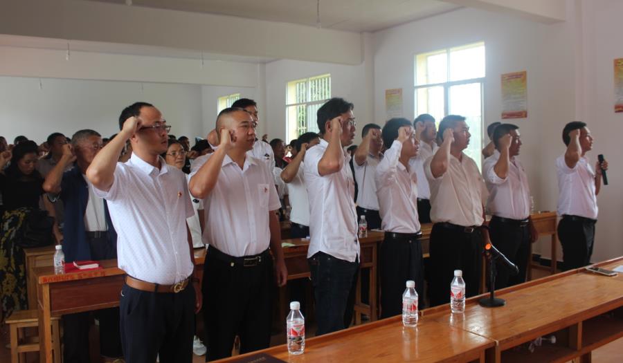 M0KVHYP6K]3%8ZU66Y}B4DV