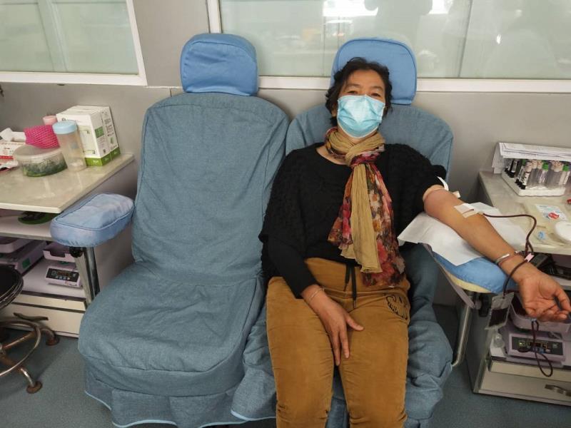 3月18日，巾帼文明献血1