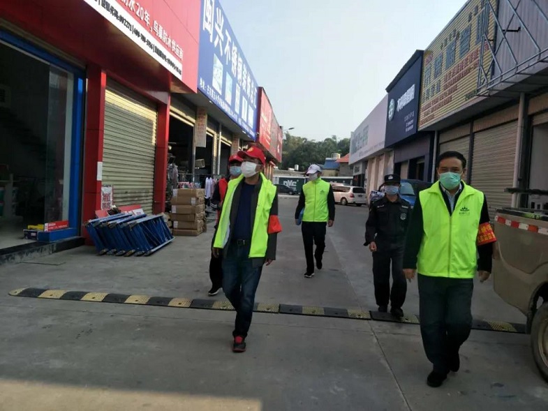 刀孔龙 参与社区疫情防控工作图片3