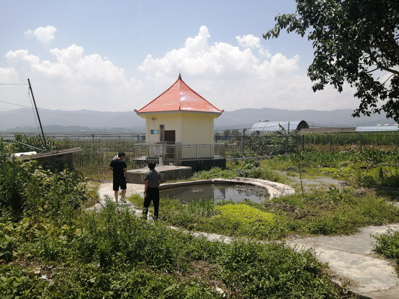 f8b414090a2606794e71608d002d656