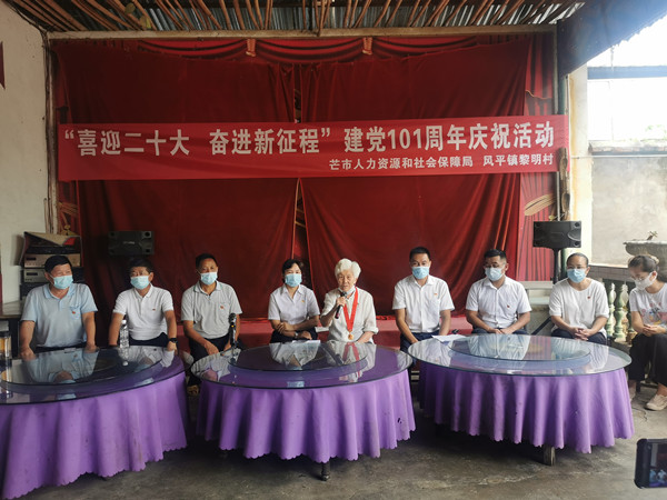 9b0083122ba990a482f6e7ce8f2a5c2_副本