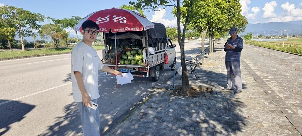 10.21开展清理占道经营