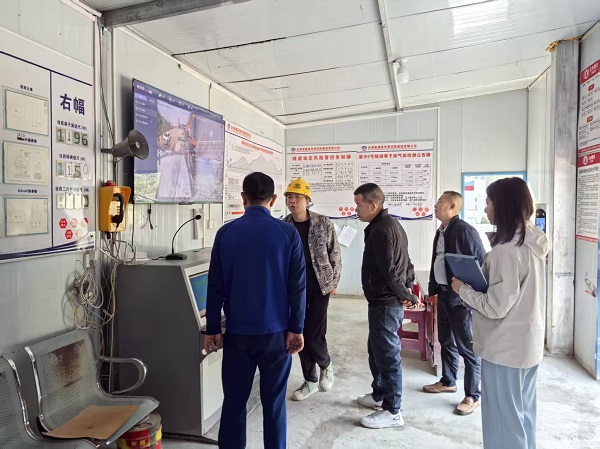 4.2经济发展办，板主任，消防队到在建工程进行安全隐患排查