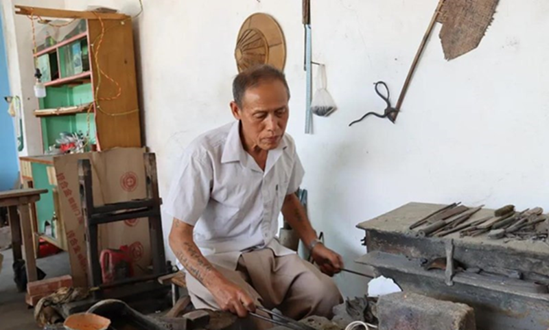 cd322eb968c073e7587fe3dfa670c627_25152555449B0FD