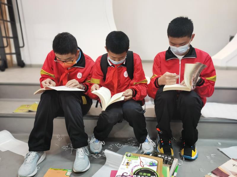 50a01a4610704693a98b4980a47d402