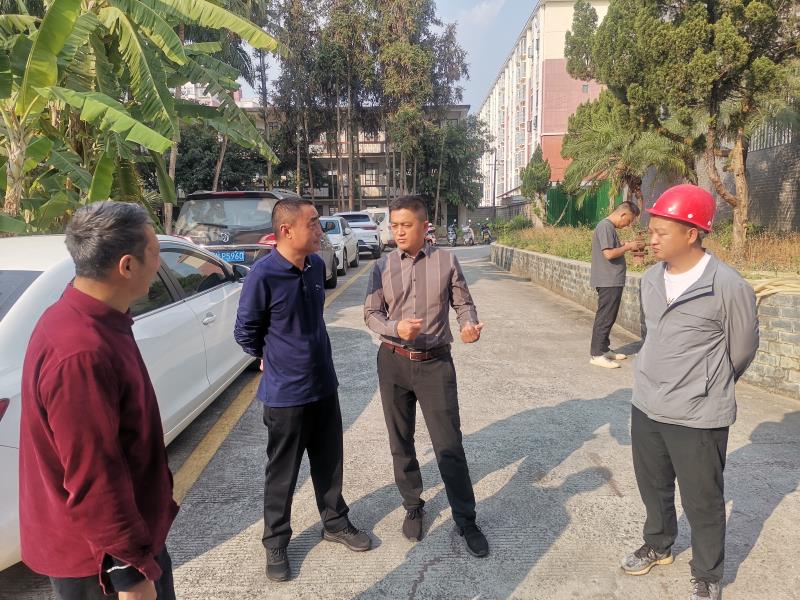 0f6f433ea57f83b9d9b8be05cfc0d93